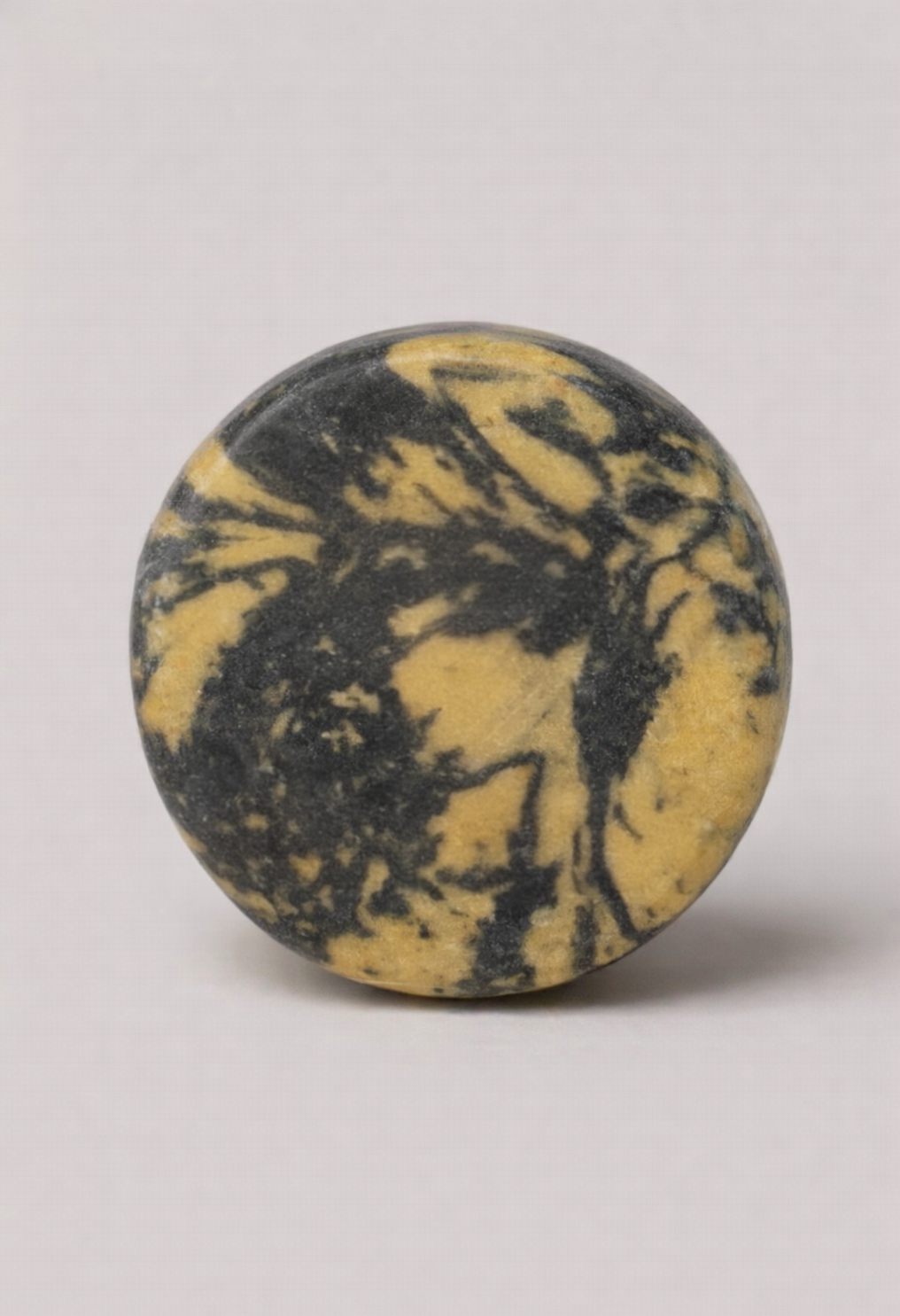 Charcoal Shampoo Bar - Deep Detox Scalp Care